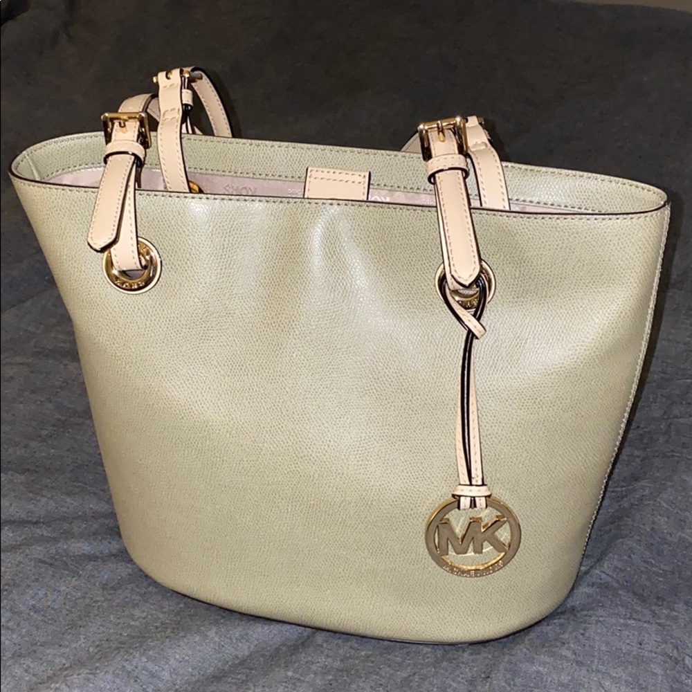 Like-New Michael Kors Purse